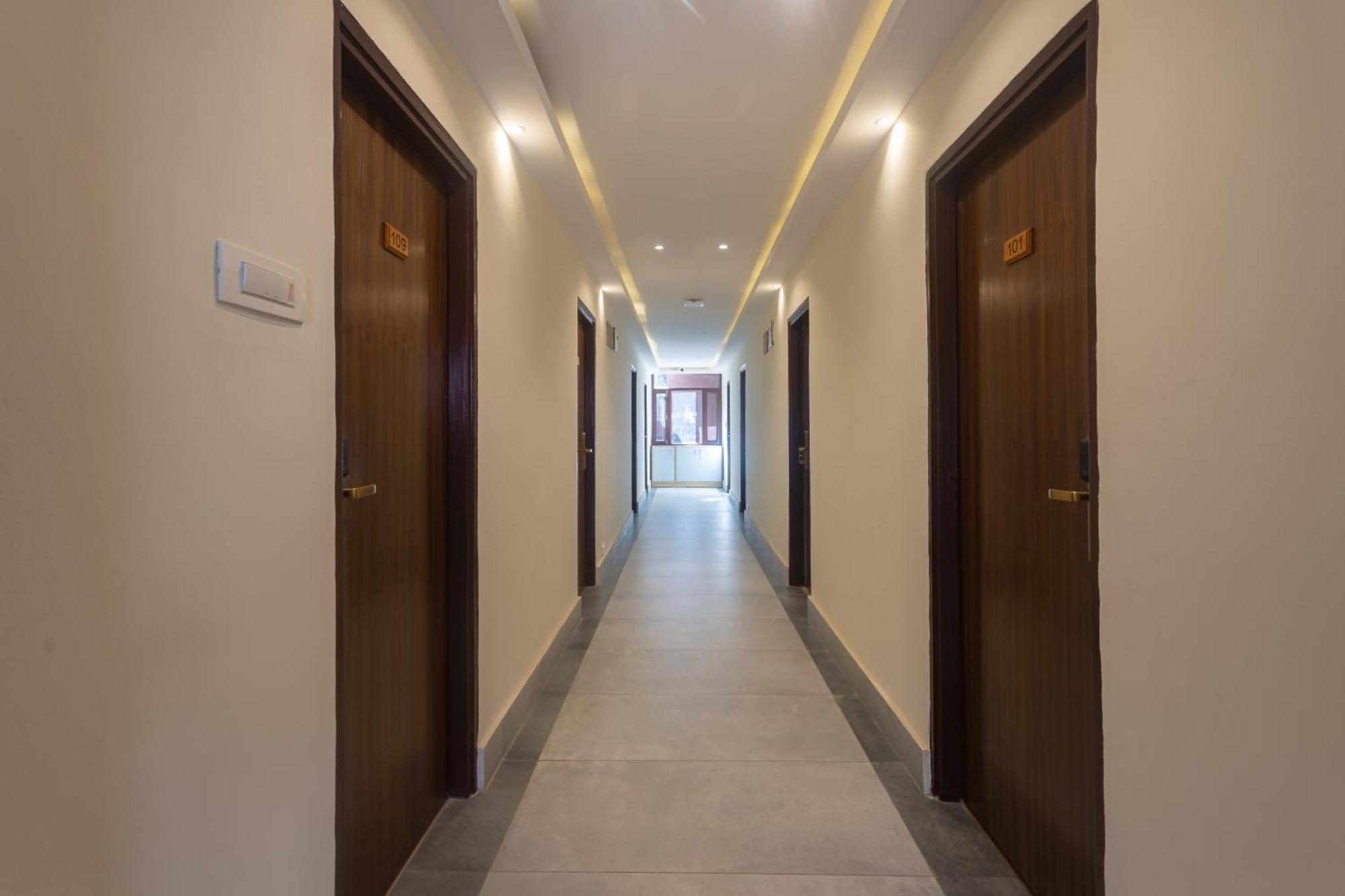 Aawas Boutique Hotel Катманду Екстер'єр фото