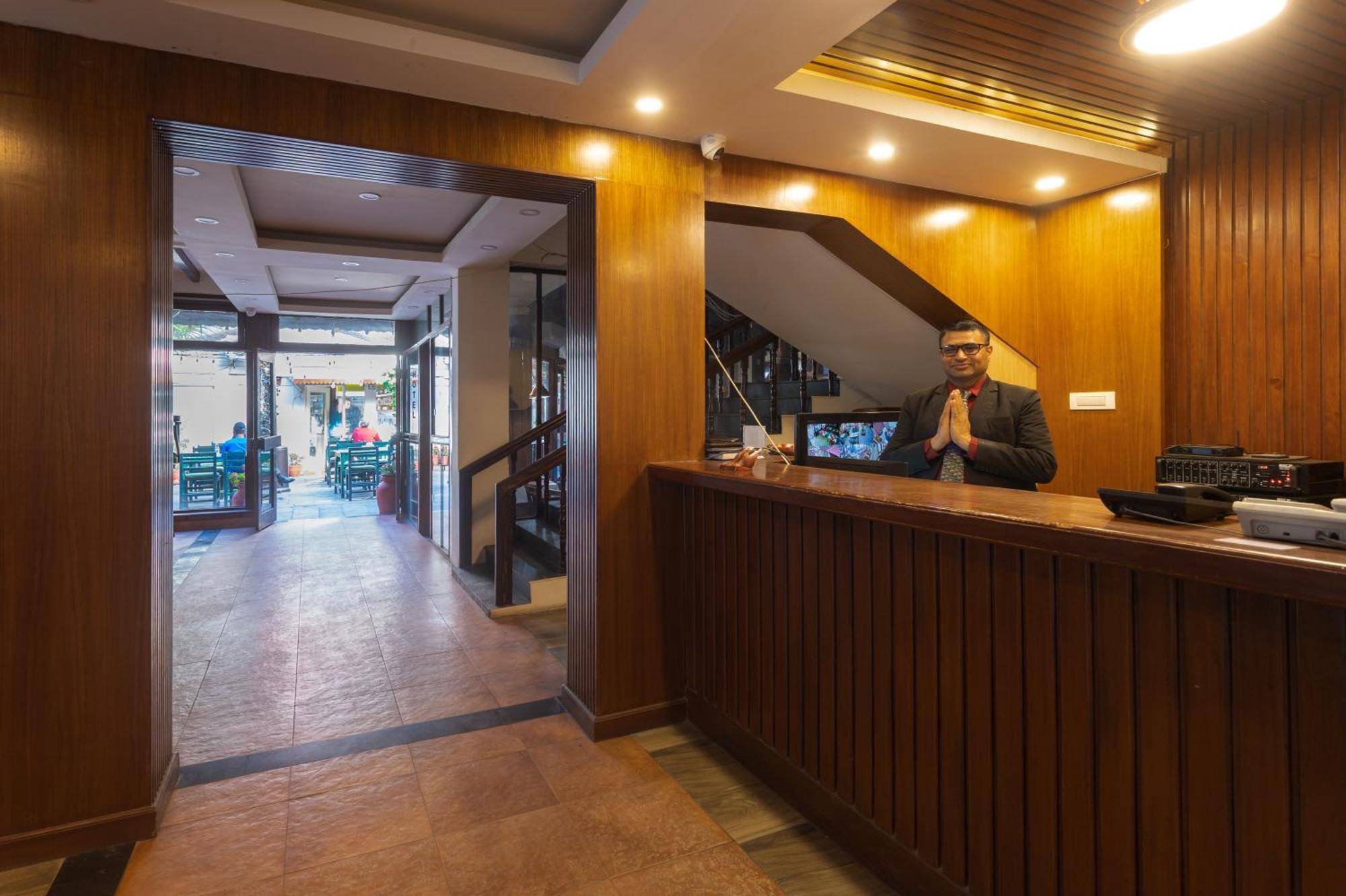 Aawas Boutique Hotel Катманду Екстер'єр фото