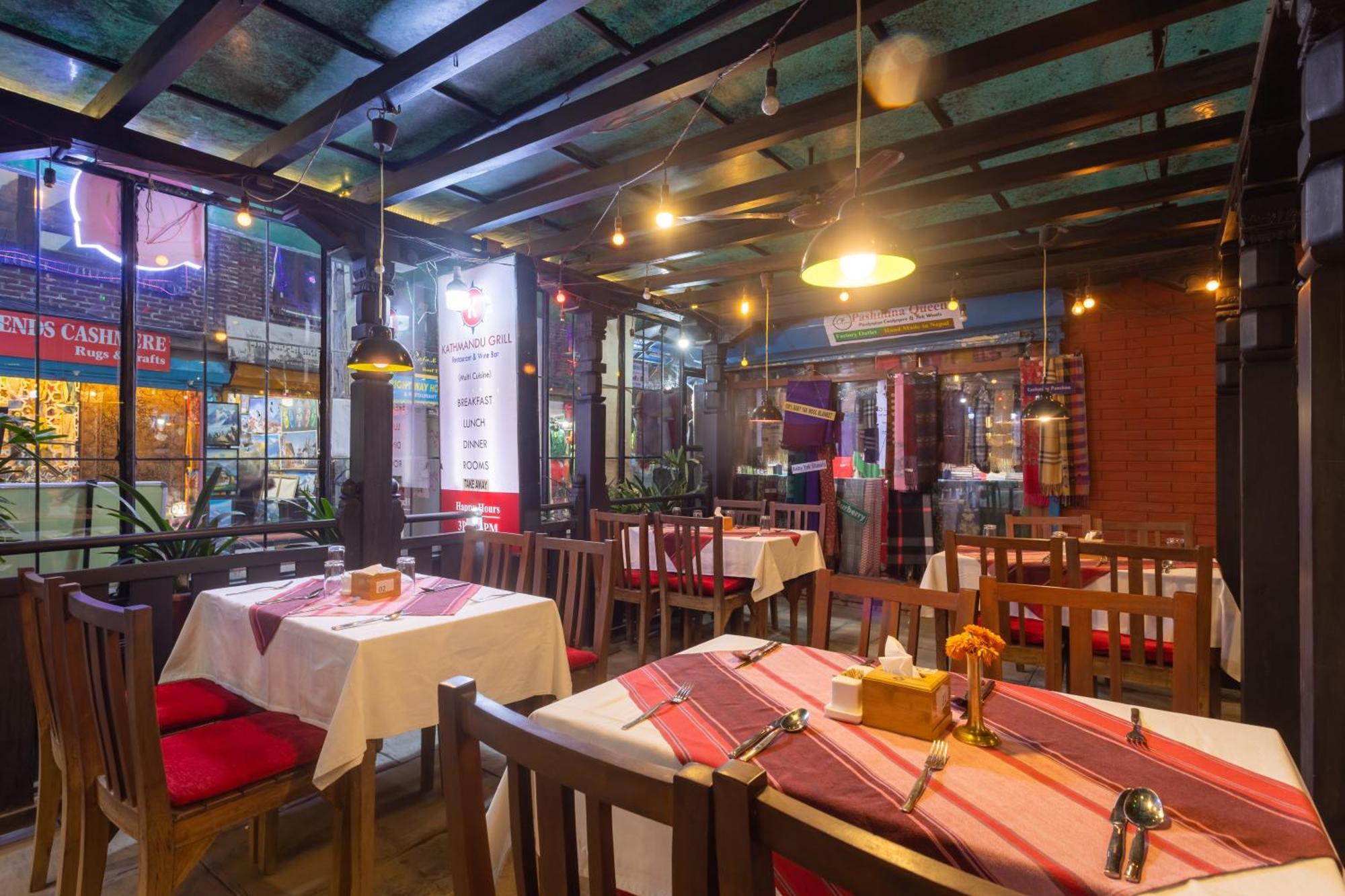 Aawas Boutique Hotel Катманду Екстер'єр фото