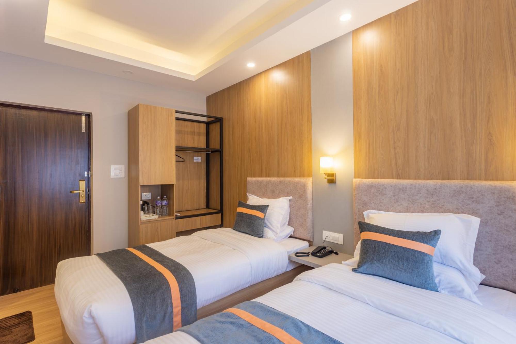 Aawas Boutique Hotel Катманду Екстер'єр фото